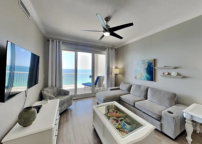 Apartment Island Royale Penthouse #405 *