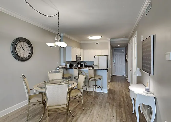 Apartment Island Royale Penthouse #405 *