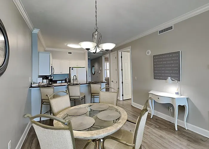 Island Royale Penthouse #405 Apartment *