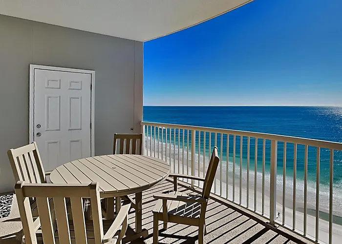 Island Royale Penthouse #405 Apartment